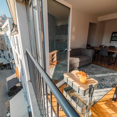 Lux Apartments Zagreb Buitenkant foto