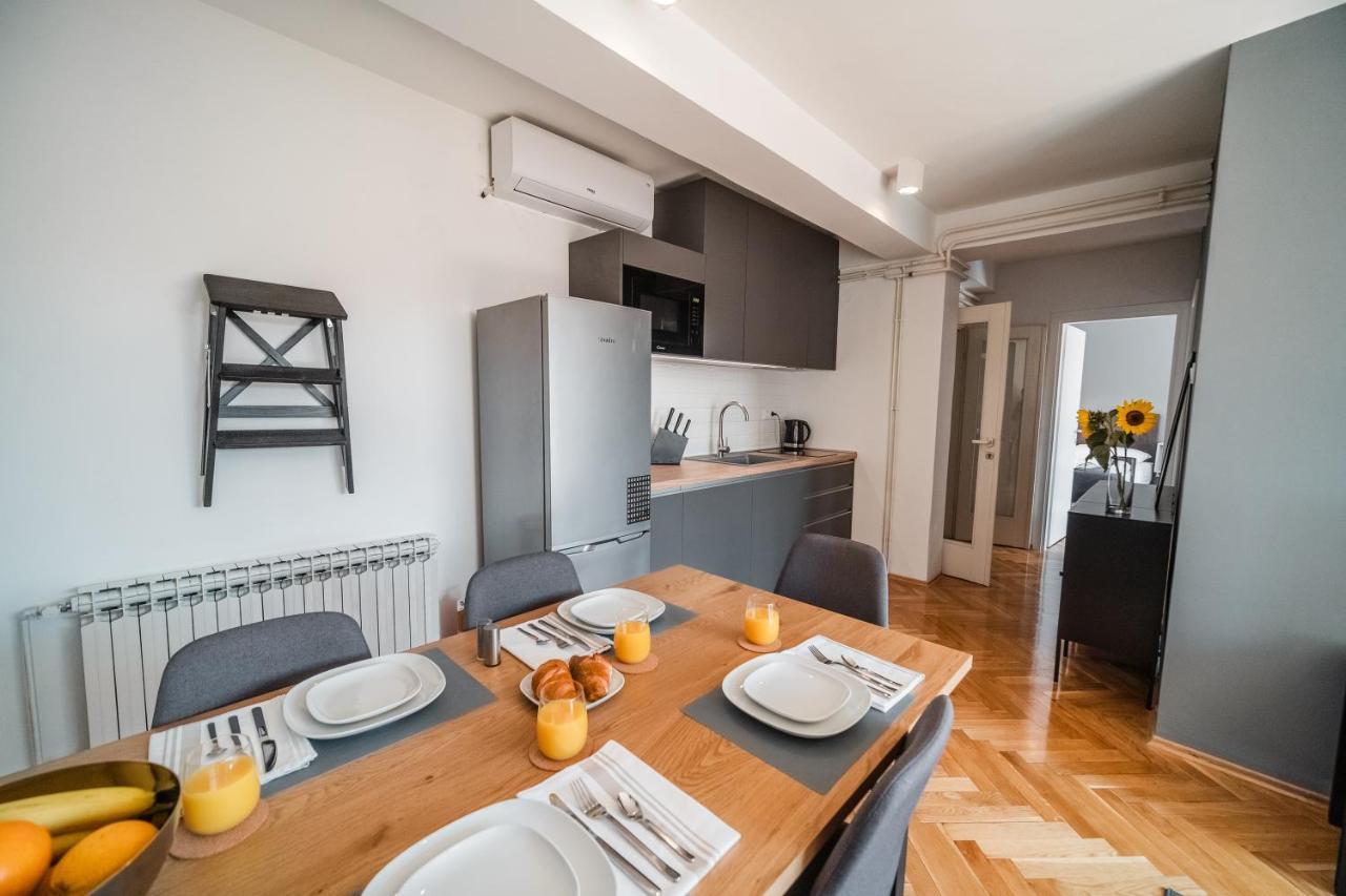 Lux Apartments Zagreb Buitenkant foto